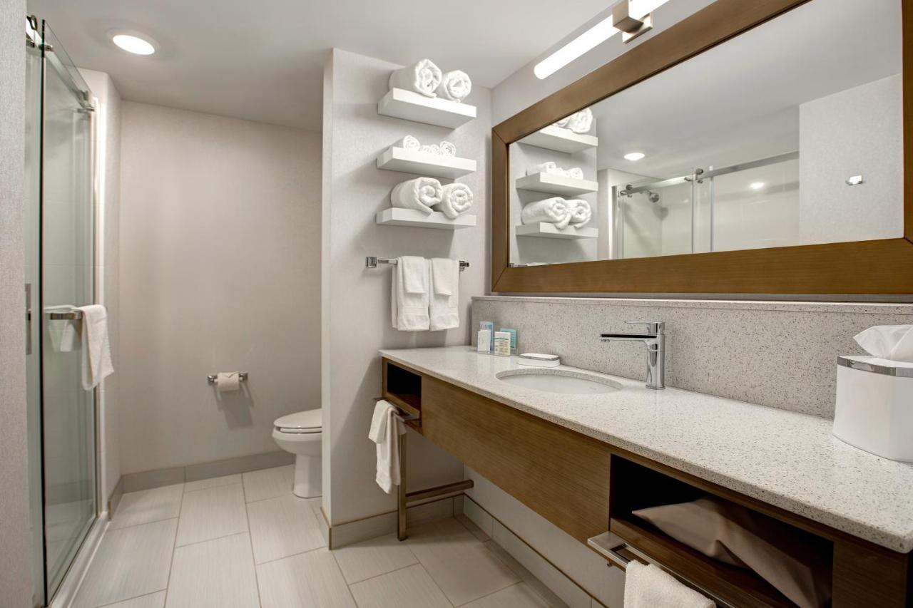 The Landing Hotel & Conference Centre St. Paul Luaran gambar